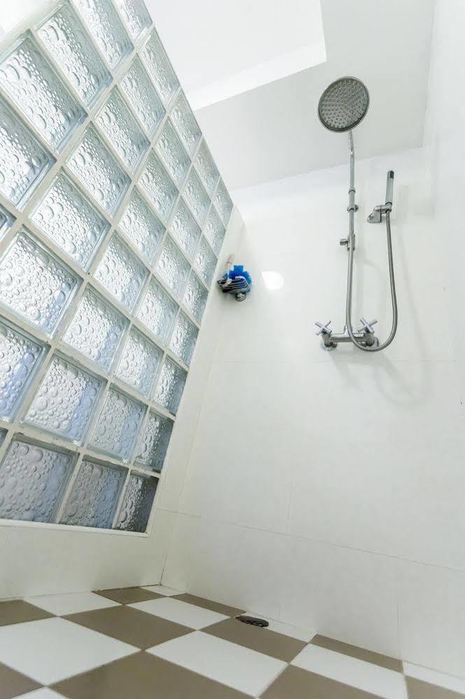 Kalim Bay Residence Patong Buitenkant foto